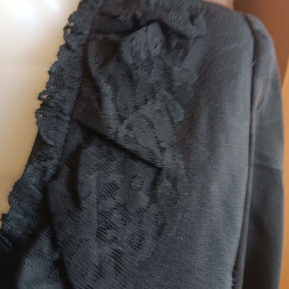 M Vintage 1970's Goth Funeral Black Long Sleeve Blouse Lace Ruffle Collar Cuffs - Picture 4 of 7